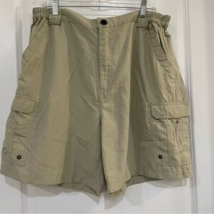 REEL LEGENDS performance clothing mens nylon fishing sports shorts‎ size 40